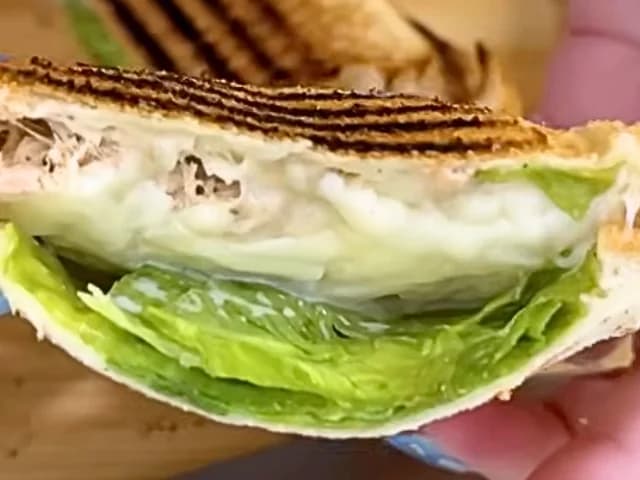 ツナチリホットサンド おつまみレシピ